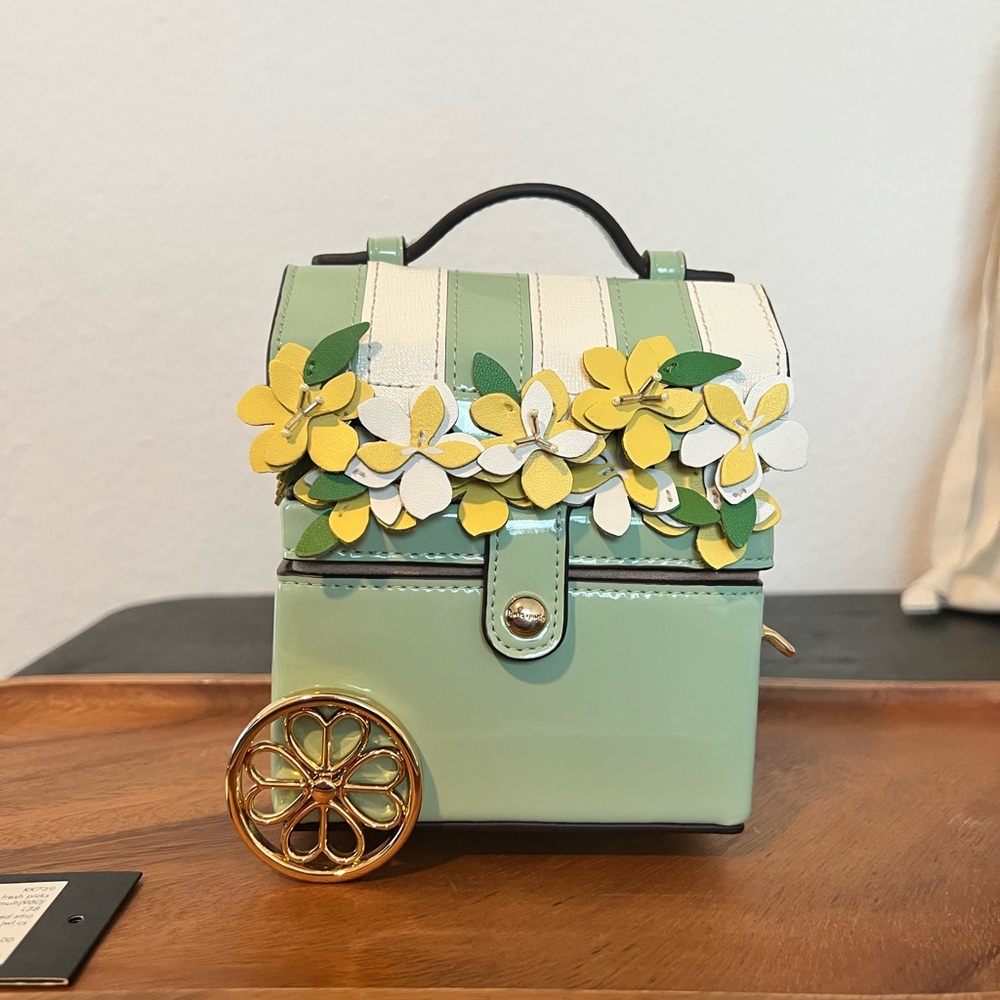 Kate Spade Flower Cart Jewelry Case
